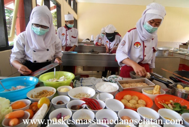 7 Jurusan SMK Yang Bagus Untuk Wanita Prospek Menjanjikan